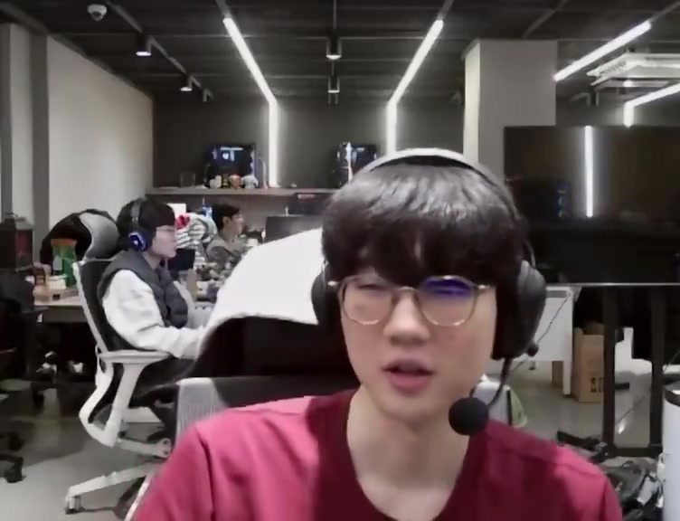 Viper：好想再去中国吃火锅，再感受下那种好吃到感动