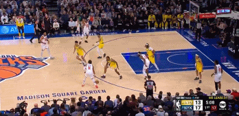 攻击性拉满！布伦森连续不讲理干拔三分打停对手！已砍下12分！